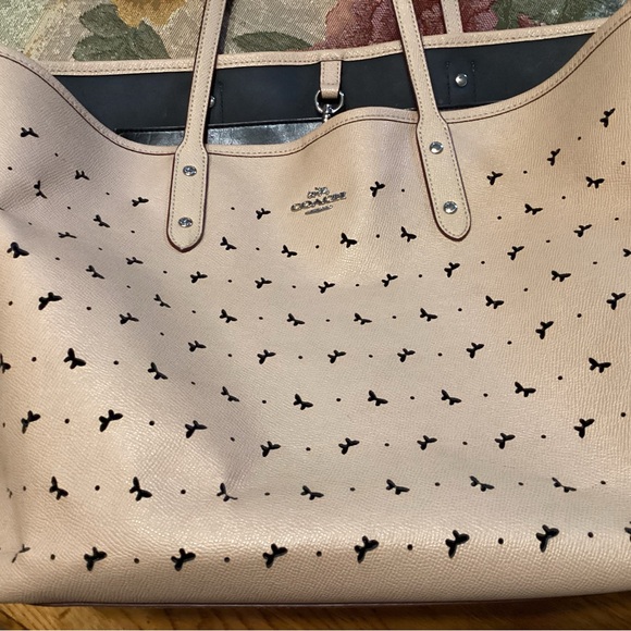 Coach butterfly beechwood beige tote bag - Picture 13 of 16